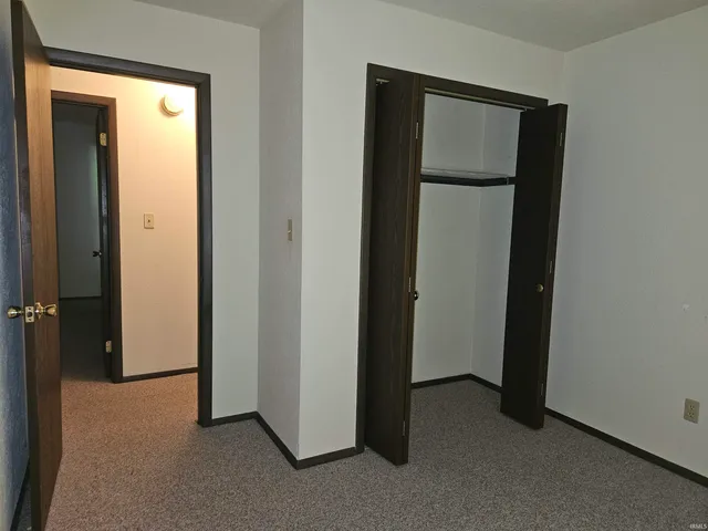 $261,000 | 29591 County Road 22, Elkhart, IN 46517