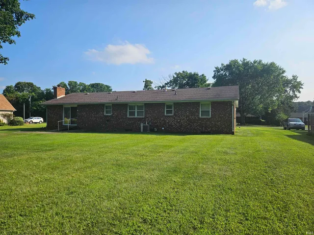 $261,000 | 29591 County Road 22, Elkhart, IN 46517