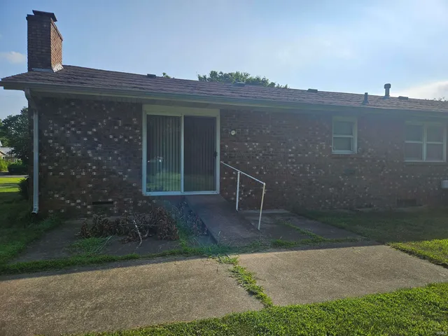 $261,000 | 29591 County Road 22, Elkhart, IN 46517