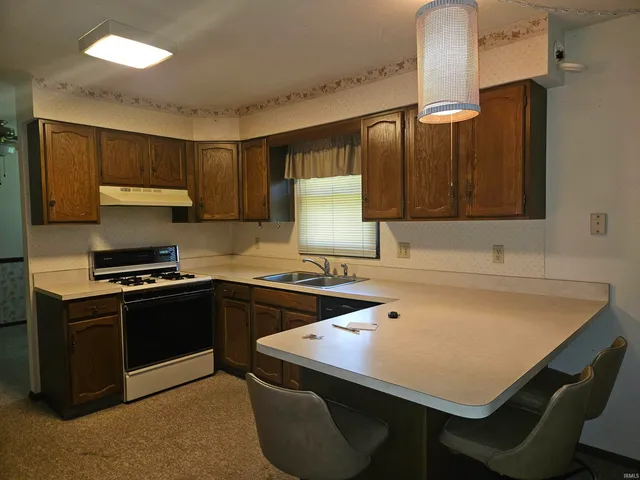 $261,000 | 29591 County Road 22, Elkhart, IN 46517