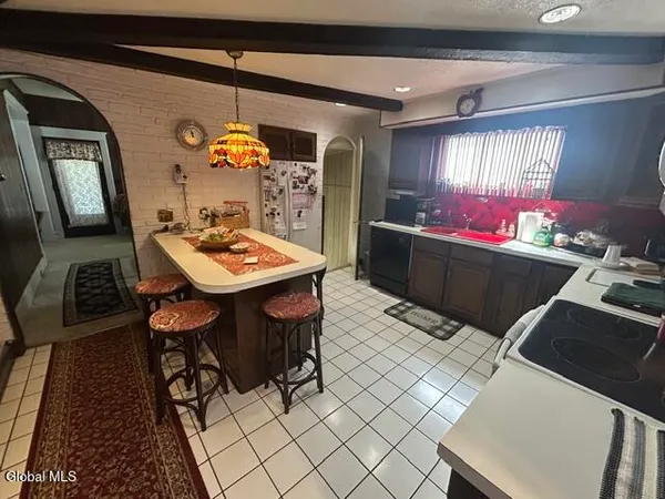 $239,900 | 243 6th Avenue, Troy, NY 12180