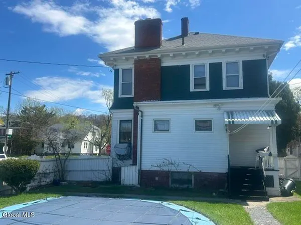 $239,900 | 243 6th Avenue, Troy, NY 12180