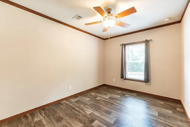 $2,300 | 120 Coyote Run, Willis, TX 77378