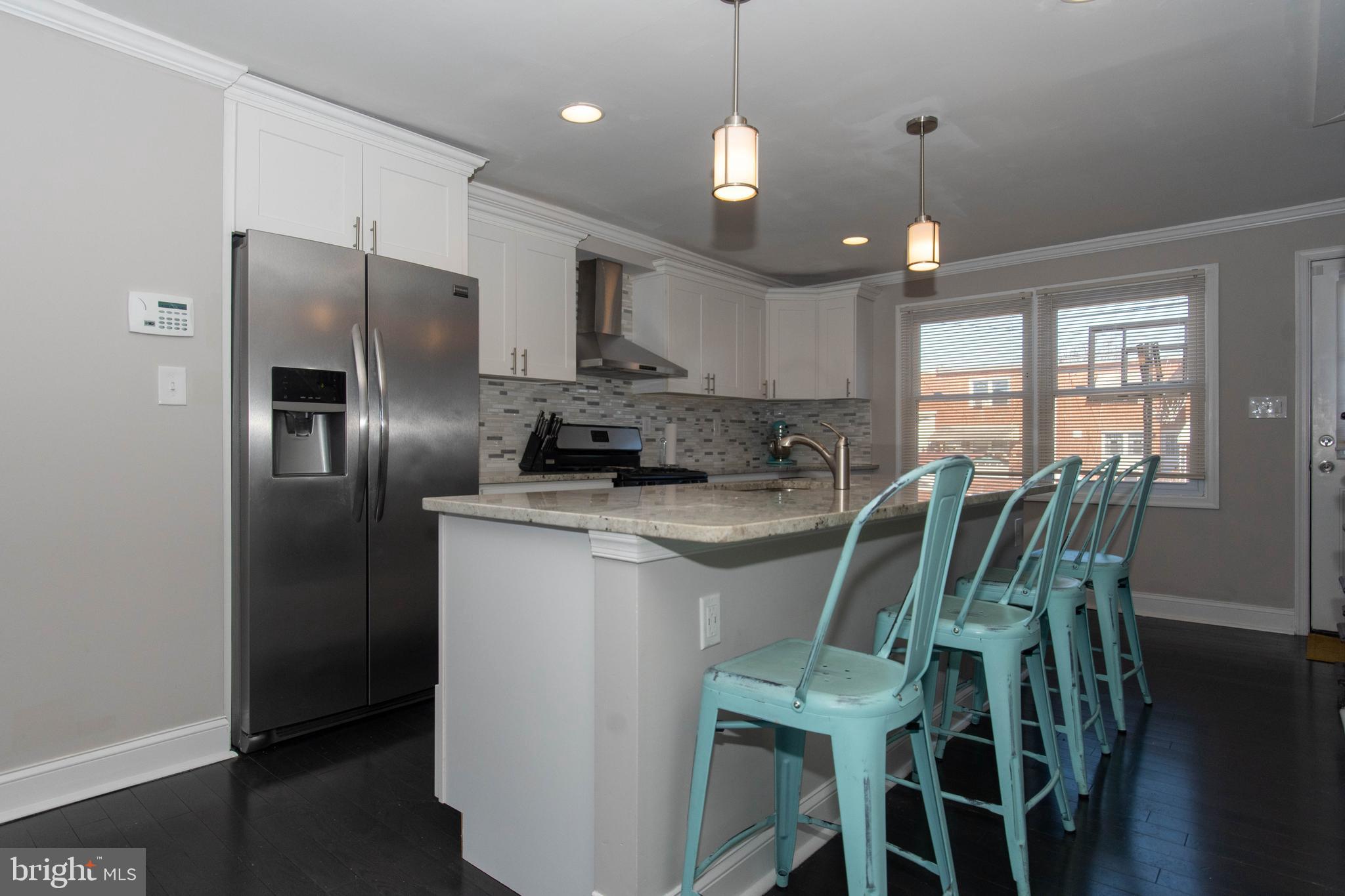 8136 Del Haven Road Baltimore, MD 21222 - Photo 6 of 27