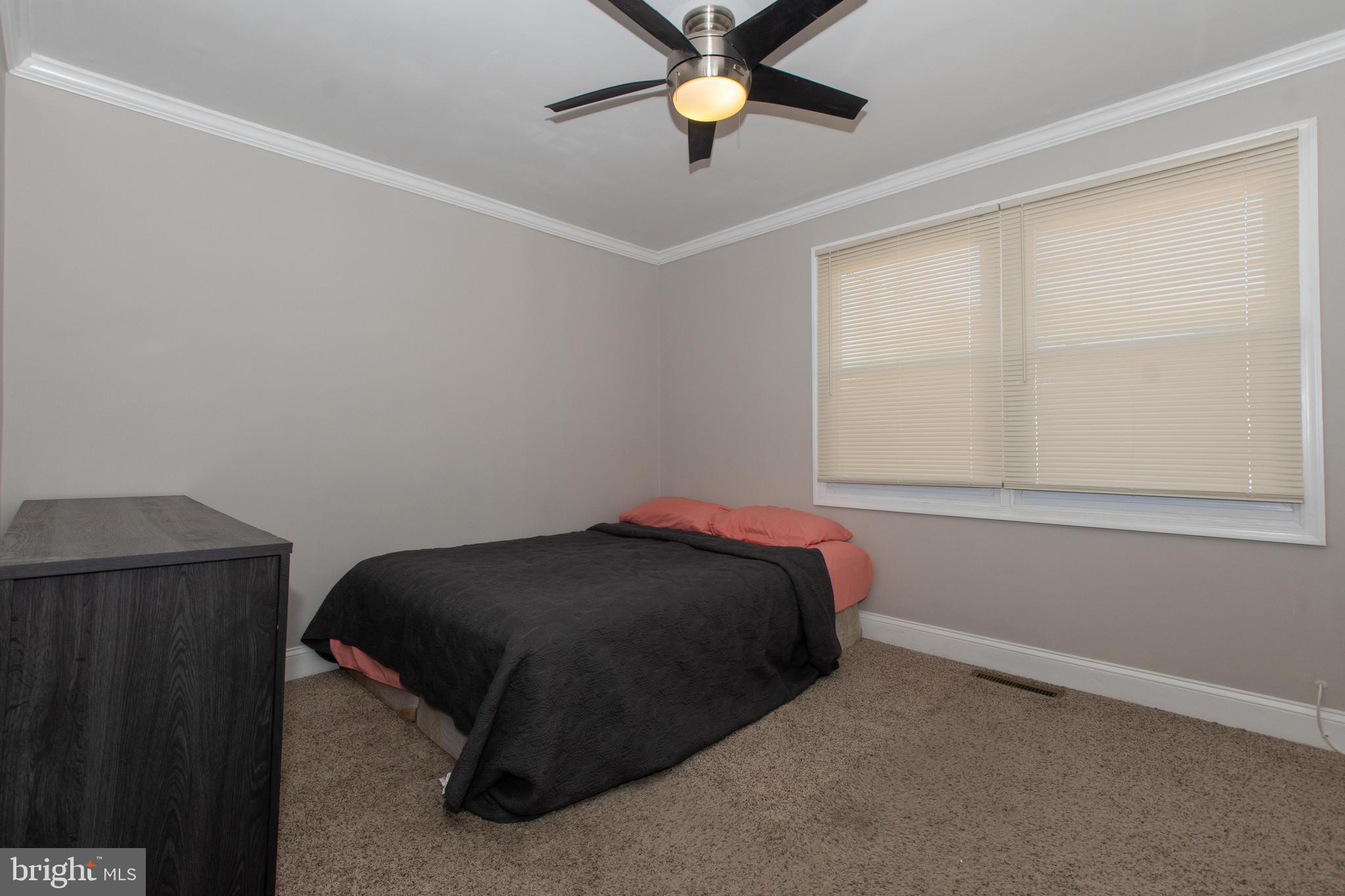 8136 Del Haven Road Baltimore, MD 21222 - Photo 10 of 27
