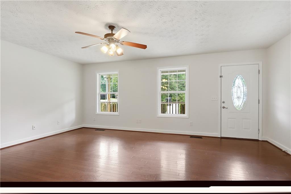 345 Rainey Road Temple, GA 30179 - Photo 4 of 28