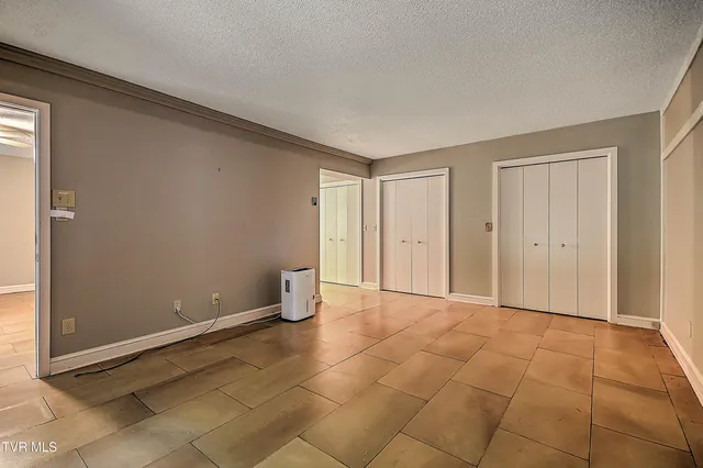 $329,900 | 11 Wellington, Unit 11, Bristol, TN 37620