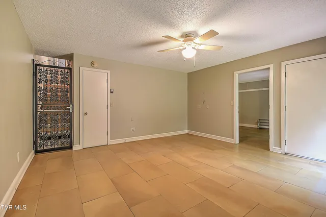 $329,900 | 11 Wellington, Unit 11, Bristol, TN 37620