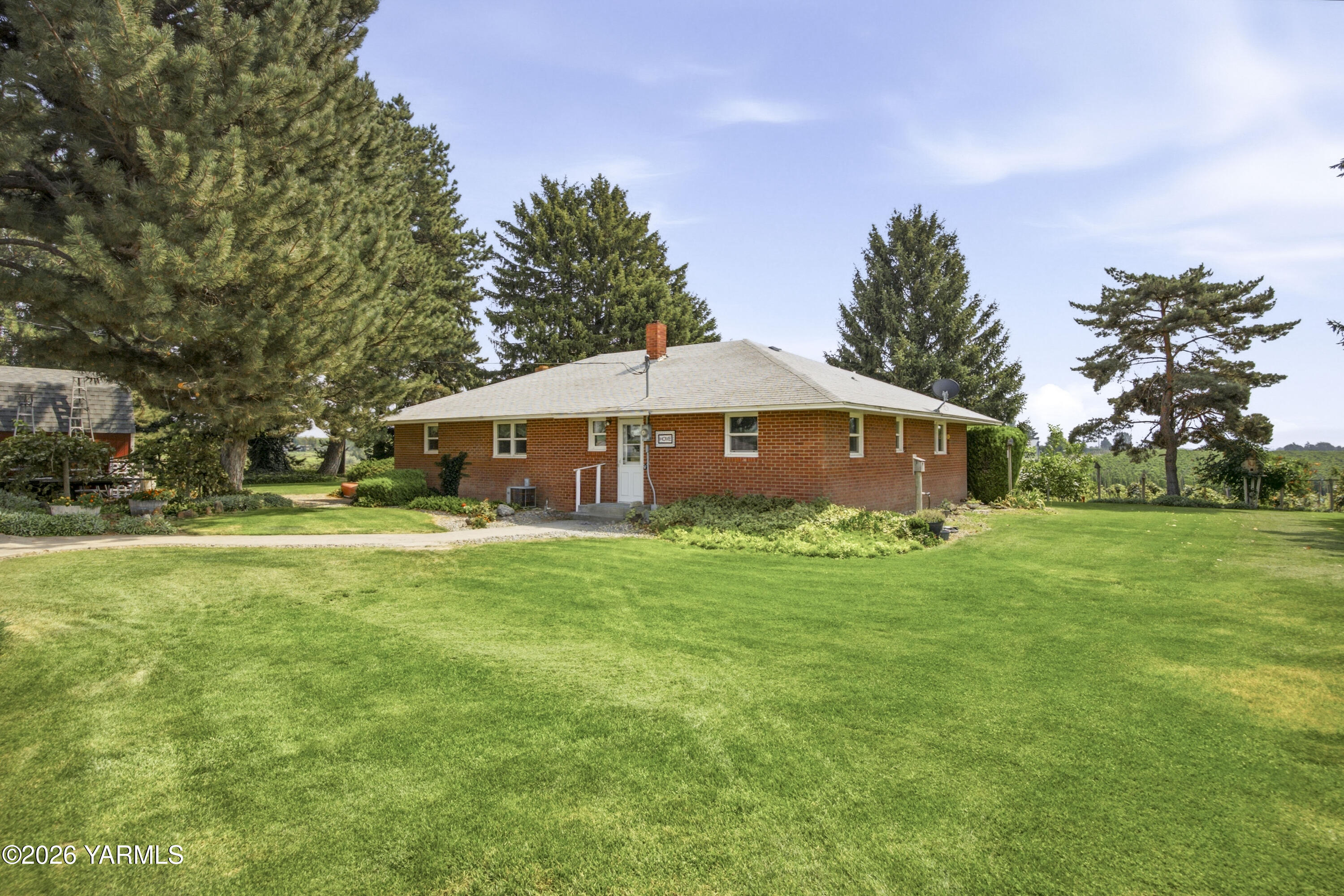 2040 Olmstead Road Grandview, WA 98930 - Photo 42 of 48 2040 Olmstead Rd 8.21.26 47