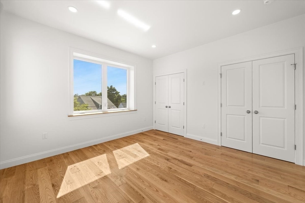 84 Post Island Road Quincy, MA 02169 - Photo 18 of 41