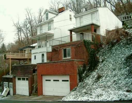 677-679 Greentree Road Pittsburgh, PA 15220 - Photo 1 of 1 Gallery Image 1