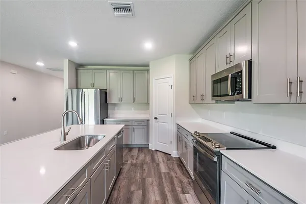 $575,990 | 9886 Annunciation Drive, Wesley Chapel, FL 33545