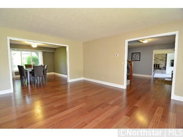 2745 Medicine Ridge Road Plymouth, MN 55441 - Photo 6 of 18