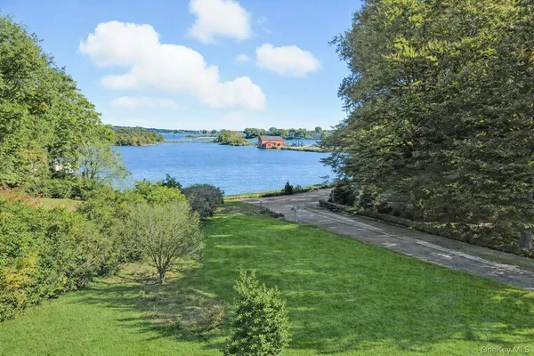 a view of an outdoor space and a yard