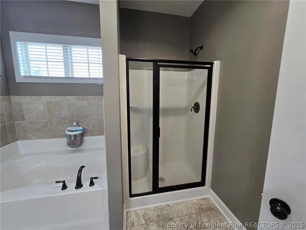 $2,500 | 323 Nottingley Drive, Hope Mills, NC 28348