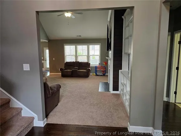 $2,500 | 323 Nottingley Drive, Hope Mills, NC 28348