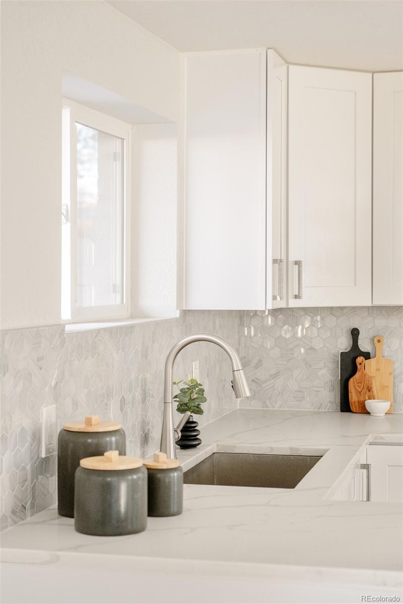 1860 South Monroe Street Denver, CO 80210 - Photo 12 of 35