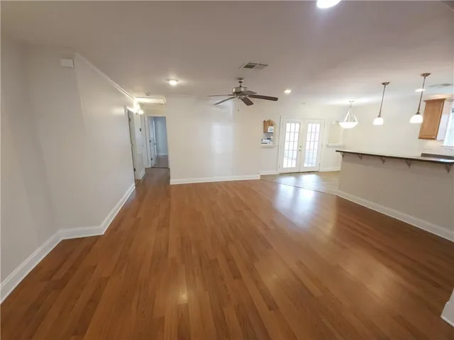 $2,100 | 368 Firethorn Drive, Gretna, LA 70056