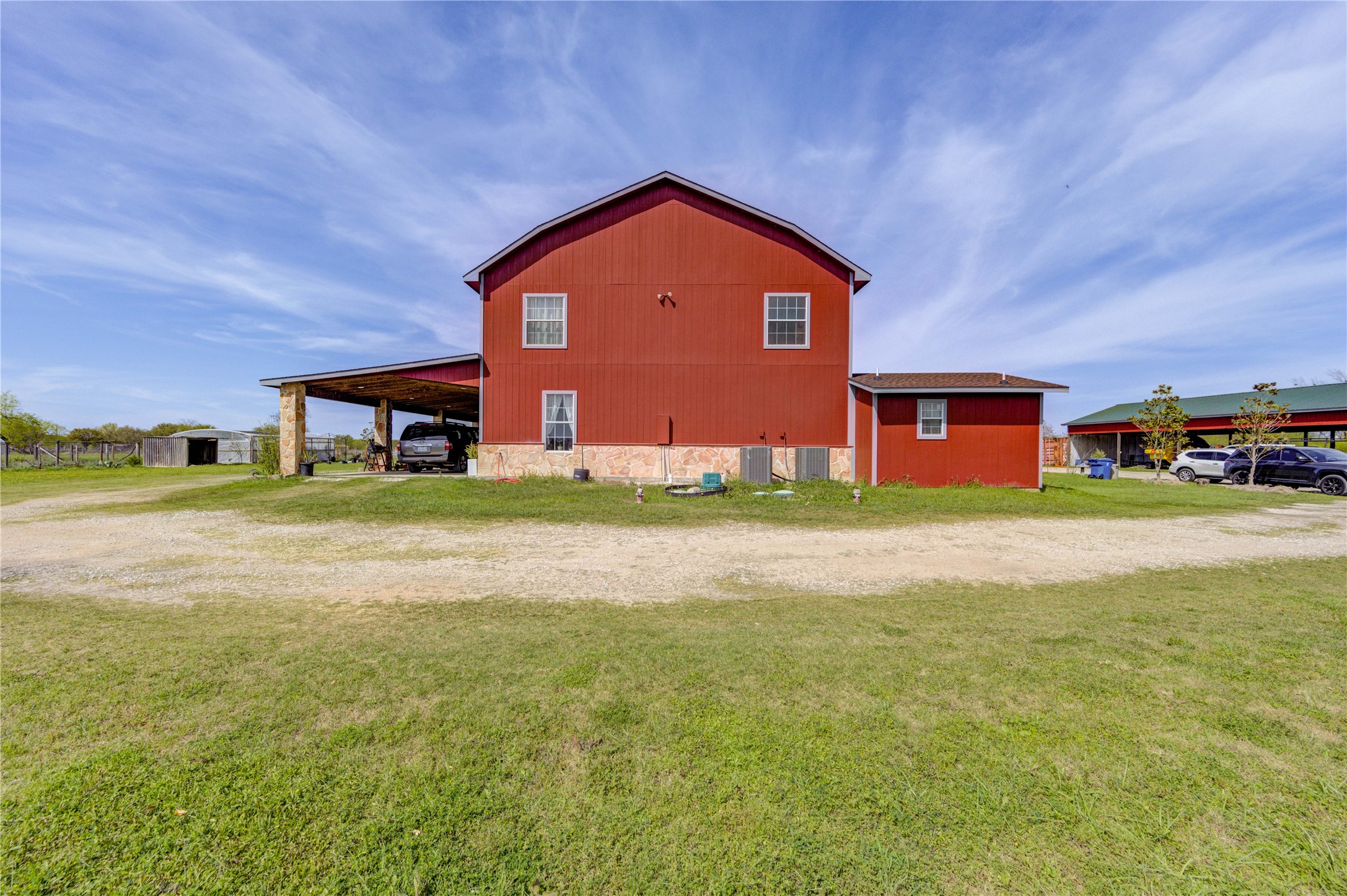 8570 Sunny Side Road Hempstead, TX 77445 - Photo 5 of 50 a front view of building with yard