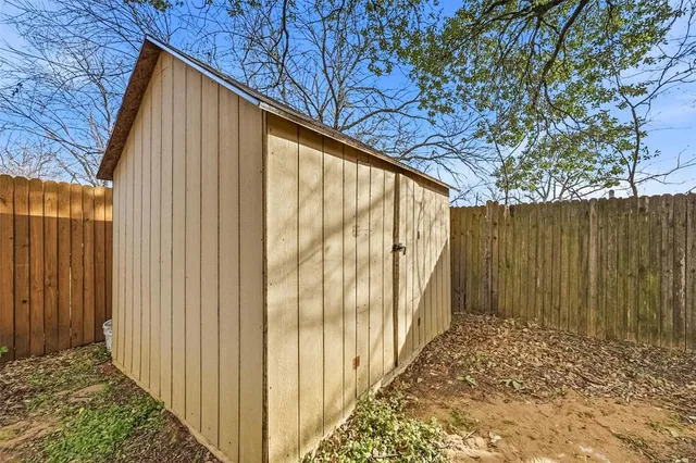 $250,000 | 1611 Paisley Street, Denton, TX 76209