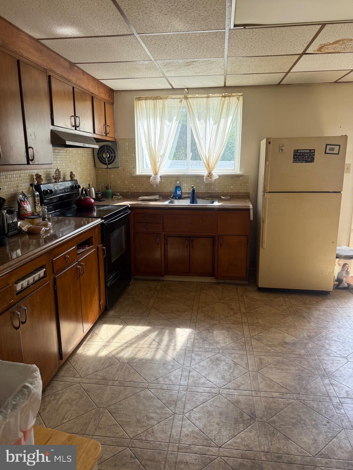 5 Ardmore Avenue Upper Darby, PA 19082 - Photo 6 of 26
