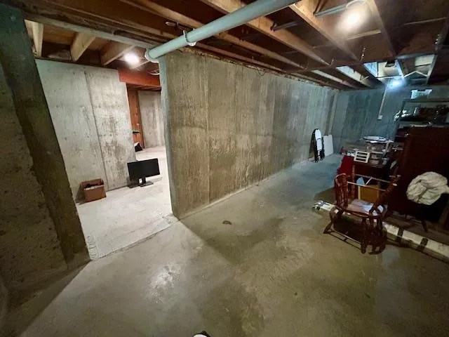 $449,000 | 75 Ledgewood Drive, Randolph, VT 05060