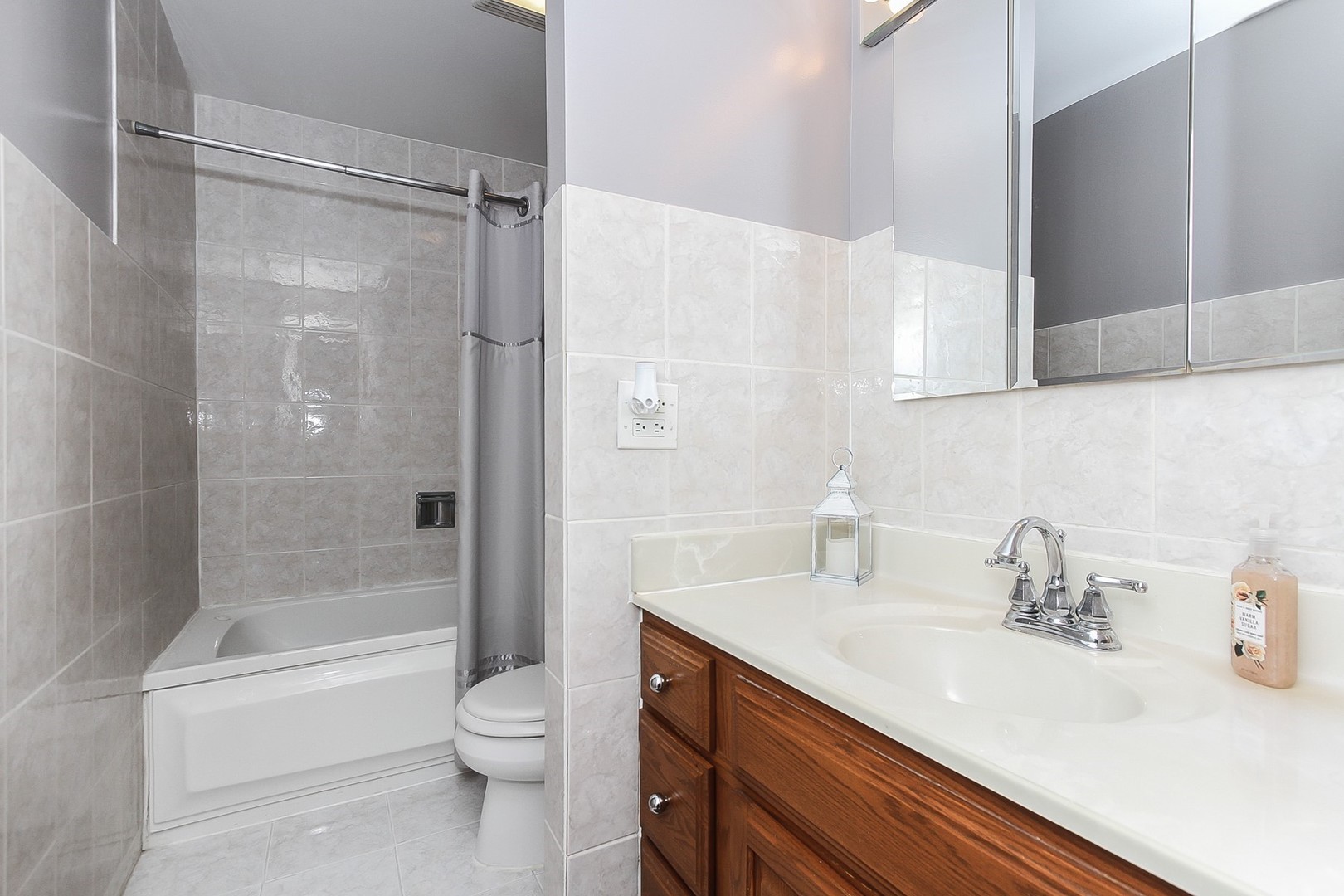 455 Rodenburg Road Roselle, IL 60172 - Photo 19 of 30