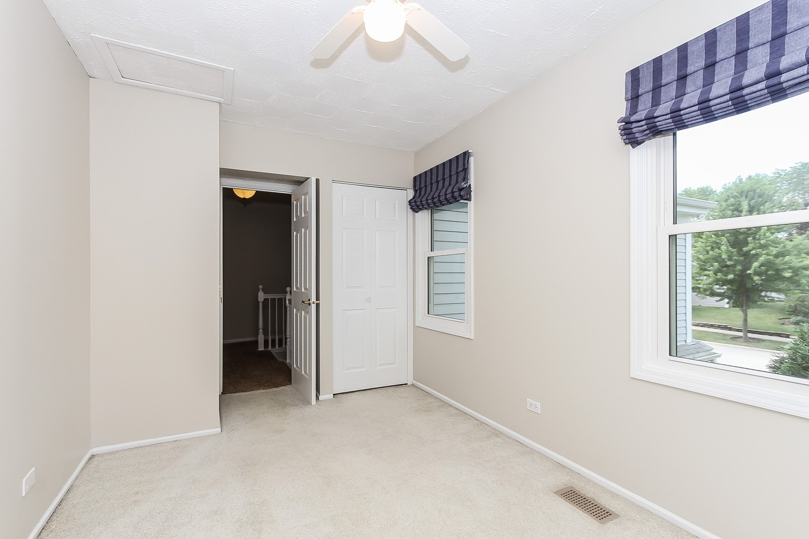 455 Rodenburg Road Roselle, IL 60172 - Photo 25 of 30
