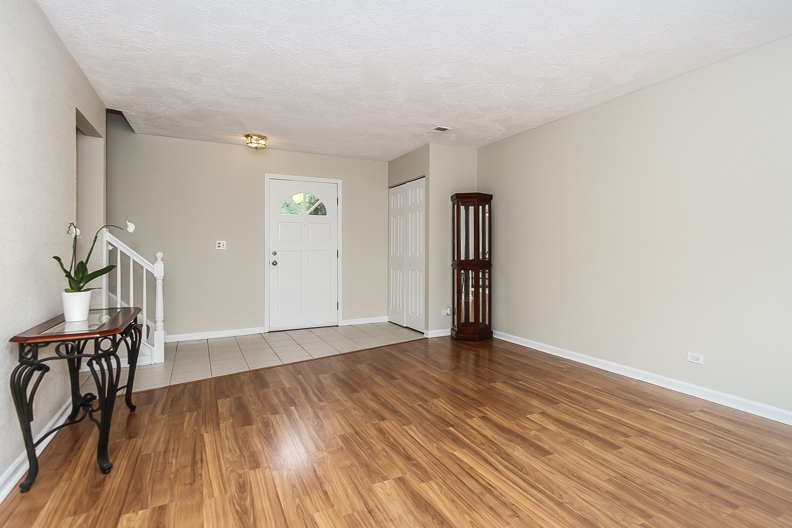 455 Rodenburg Road Roselle, IL 60172 - Photo 6 of 30