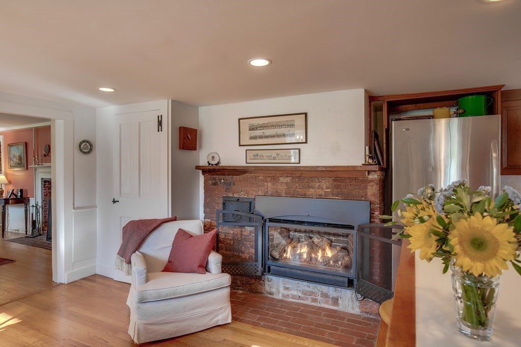 335 River Road Carlisle, MA 01741 - Photo 18 of 36 Gallery Image 18