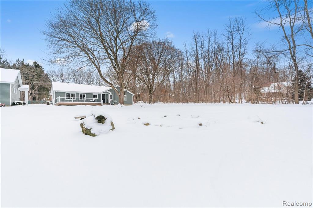 4666 Brighton Road Brighton, MI 48116 - Photo 15 of 37