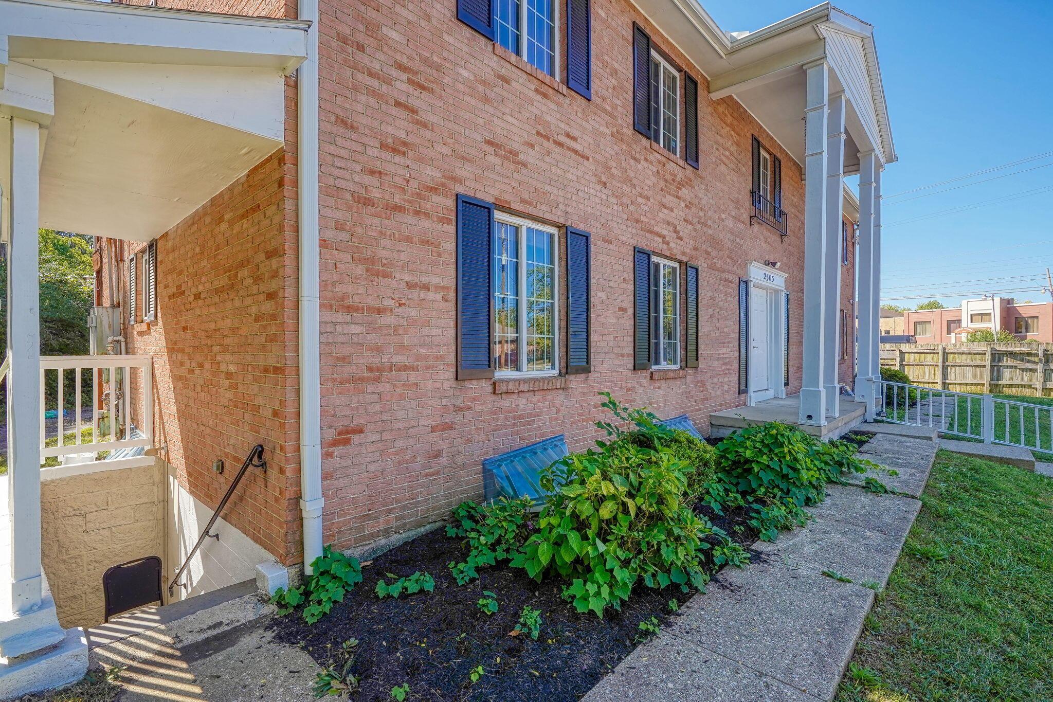 2505 Woodley Road Columbus, OH 43231 - Photo 63 of 70 2505 Woodley Rd (12)
