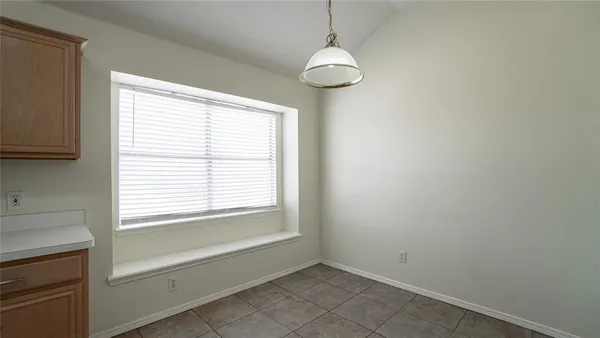 $2,600 | 3124 Creekside Drive, Sachse, TX 75048