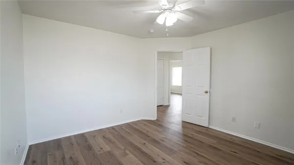 $2,600 | 3124 Creekside Drive, Sachse, TX 75048