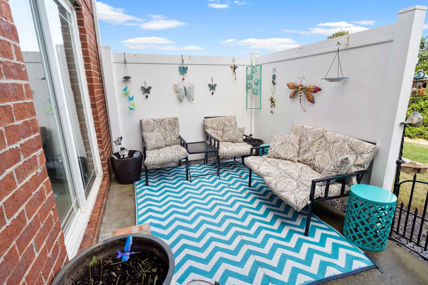 2018 Arum Court Spring Hill, TN 37174 - Photo 33 of 38 a living room with furniture and a rug