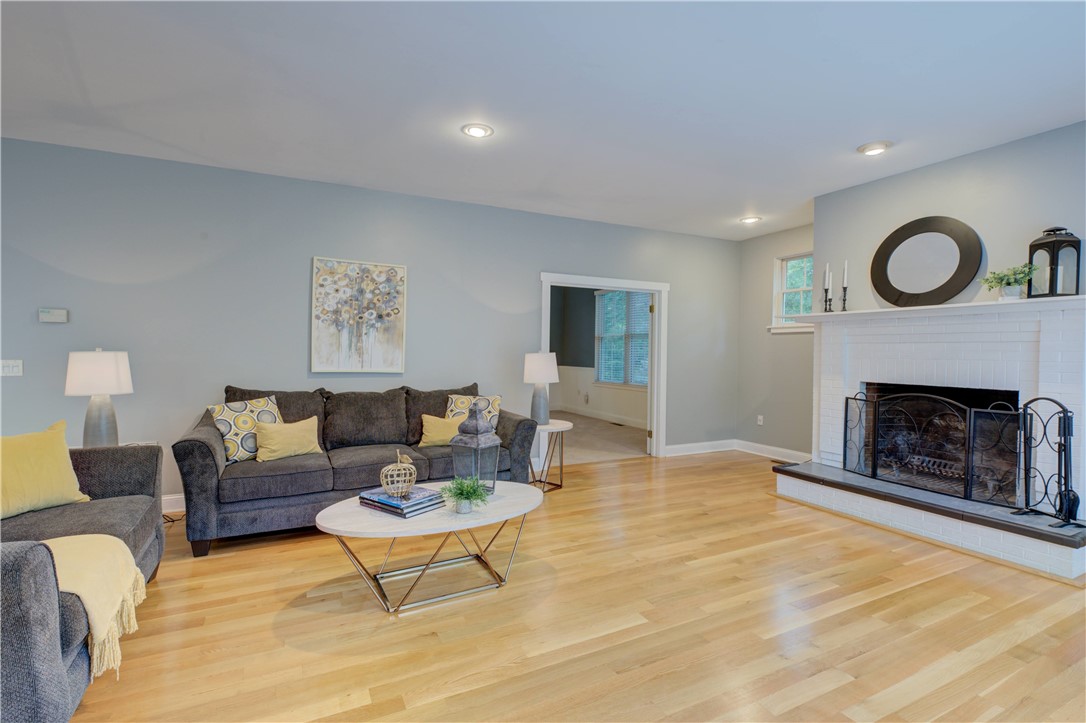 103 Potter Hill Road Westerly, RI 02891 - Photo 18 of 42