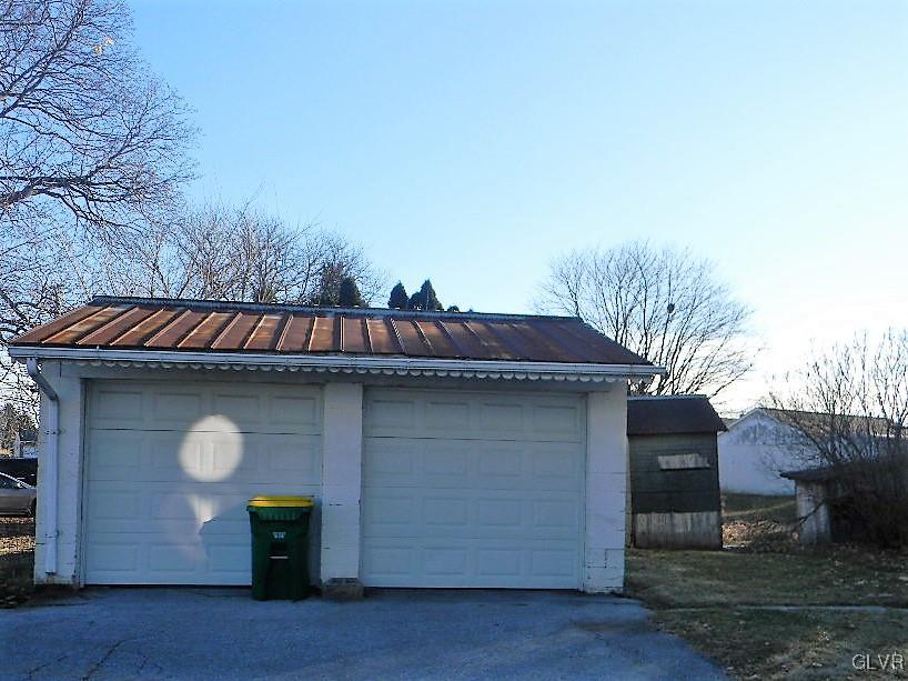 883 North Brookside Road Allentown, PA 18106 - Photo 5 of 5 Gallery Image 5
