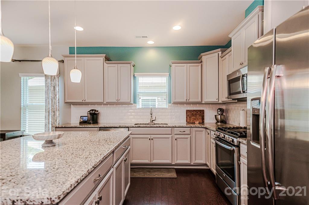 6014 Eleanor Rigby Road Charlotte, NC 28278 - Photo 17 of 40 Gallery Image 17