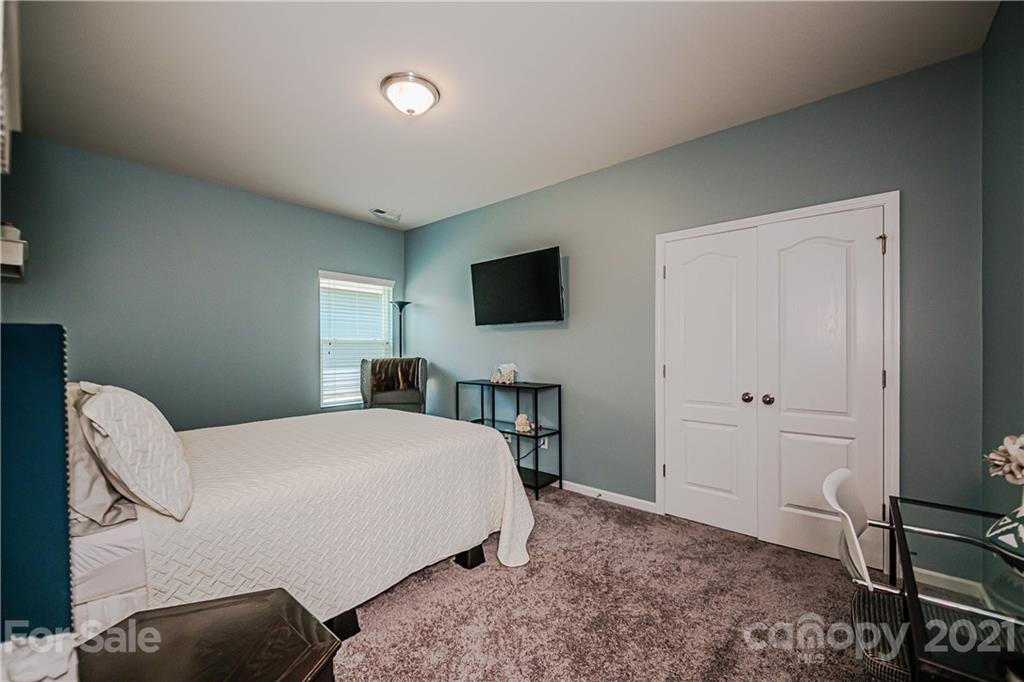 6014 Eleanor Rigby Road Charlotte, NC 28278 - Photo 25 of 40 Gallery Image 25