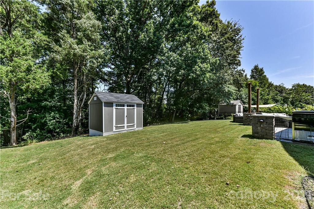 6014 Eleanor Rigby Road Charlotte, NC 28278 - Photo 37 of 40 Gallery Image 37