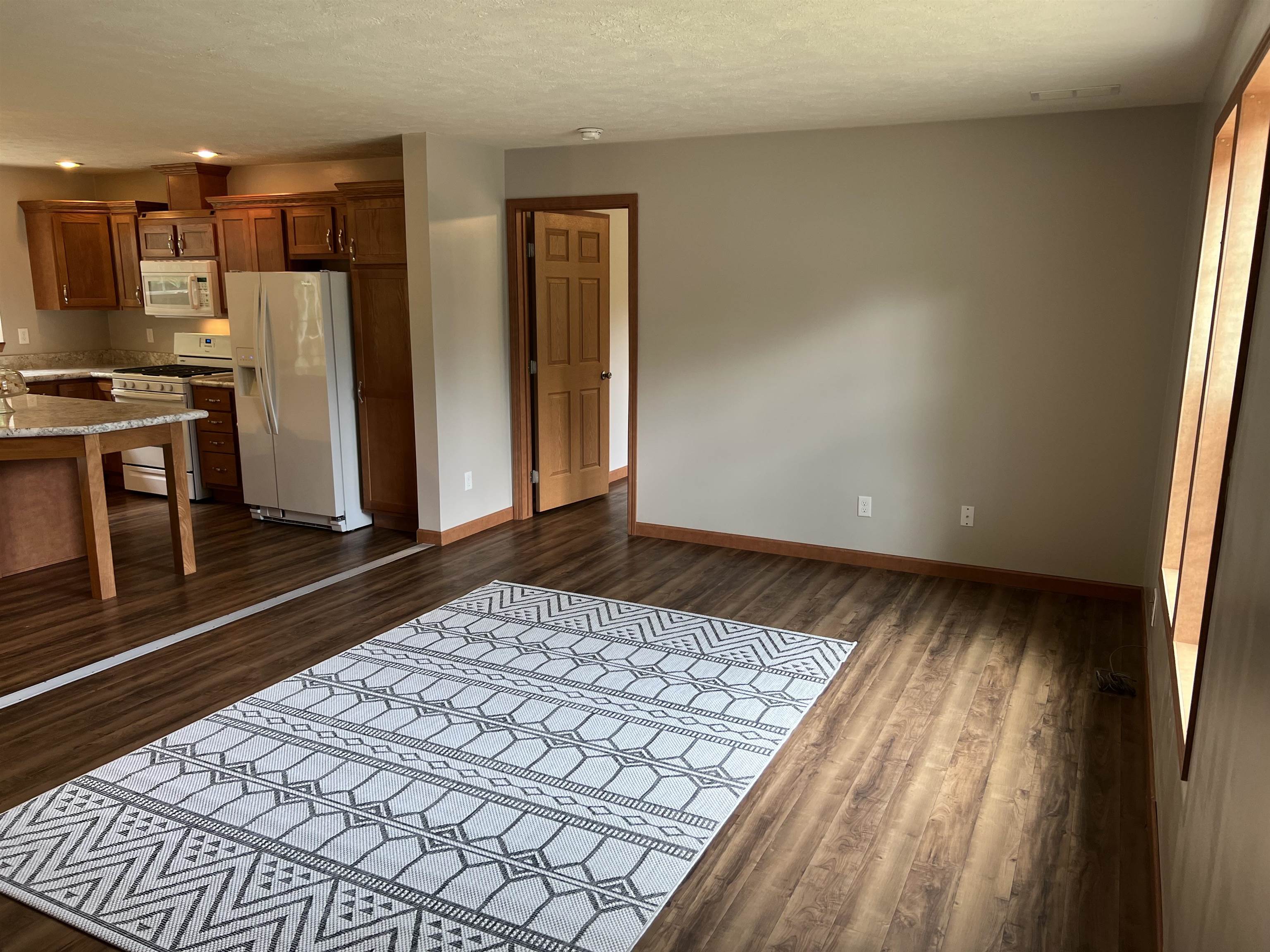 12159 North Jennings Road Clio, MI 48420 - Photo 3 of 26 50115082-2.JPG