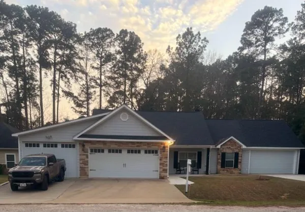 $369,000 | 138 Breezeway Drive, Brookeland, TX 75931