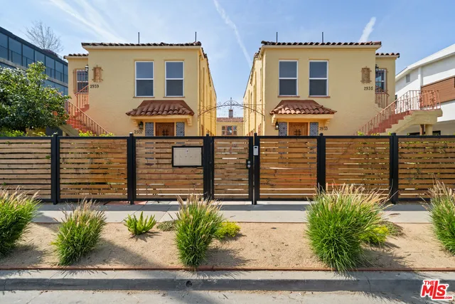 $499,000 | 2933 South Redondo Boulevard, Los Angeles, CA 90016
