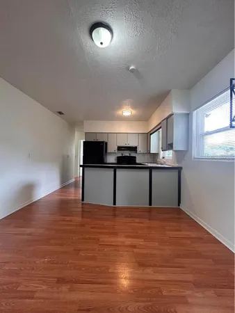 $2,300 | 1487 Otten Street, Clearwater, FL 33755