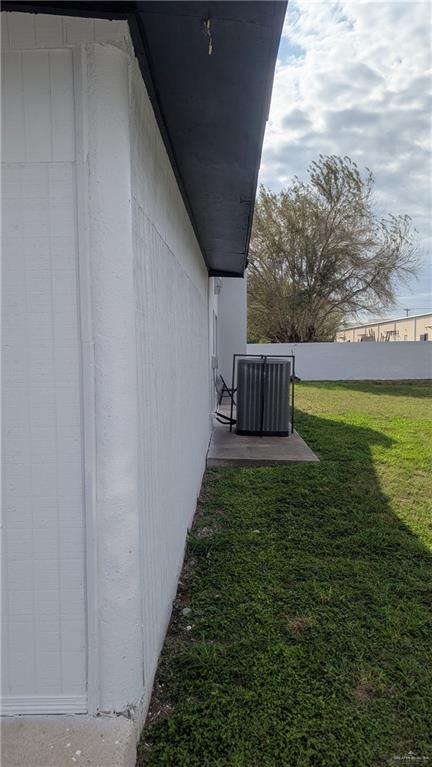 115 Breyfogle Road Palmview, TX 78572 - Photo 25 of 31 a view of garden