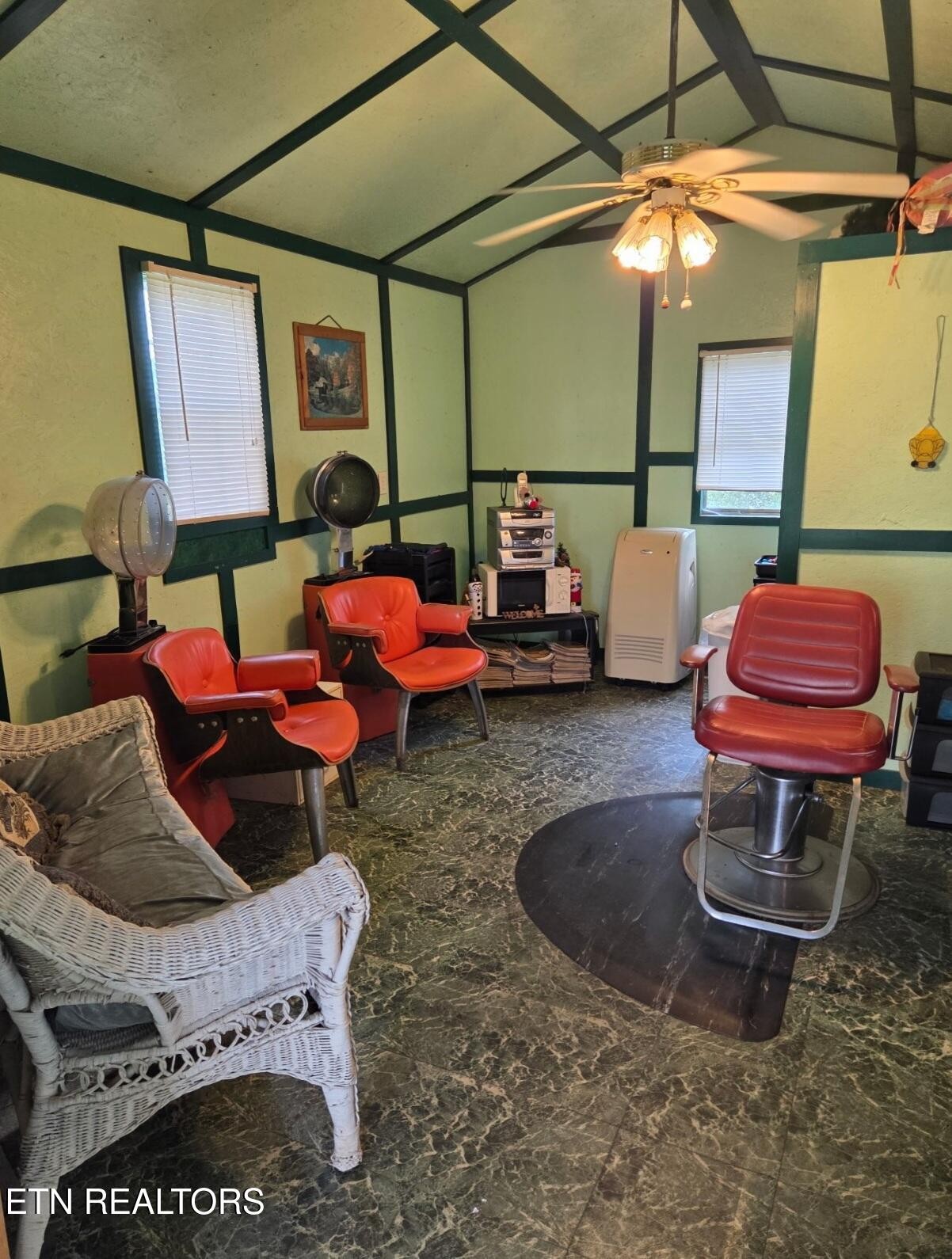 169 Ellis Road Kingston, TN 37763 - Photo 44 of 59 Gallery Image 44