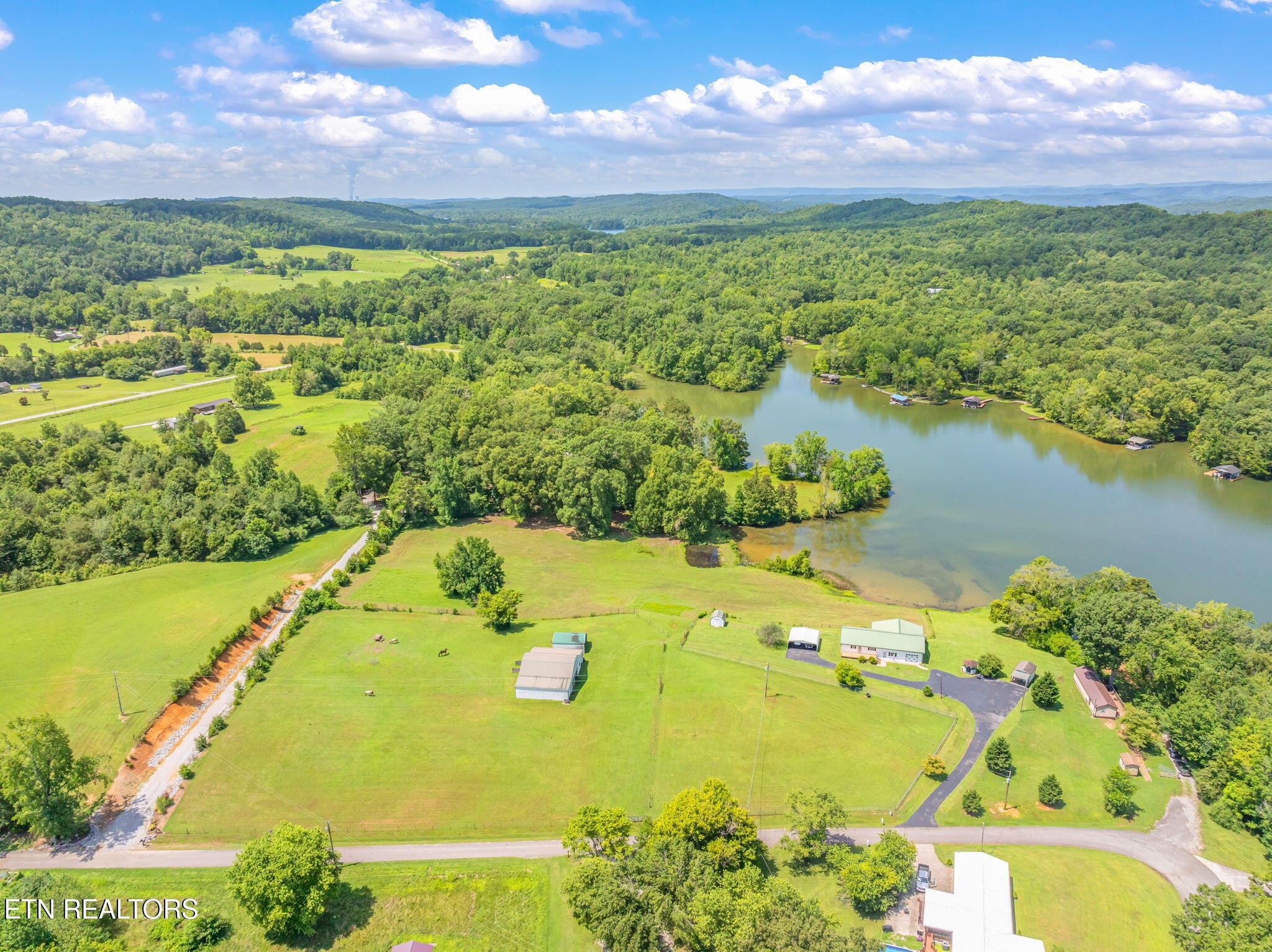 169 Ellis Road Kingston, TN 37763 - Photo 59 of 59 Gallery Image 59