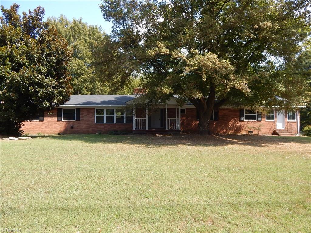 2605 Liberty Road Greensboro, NC 27406 - Photo 1 of 21 Gallery Image 1