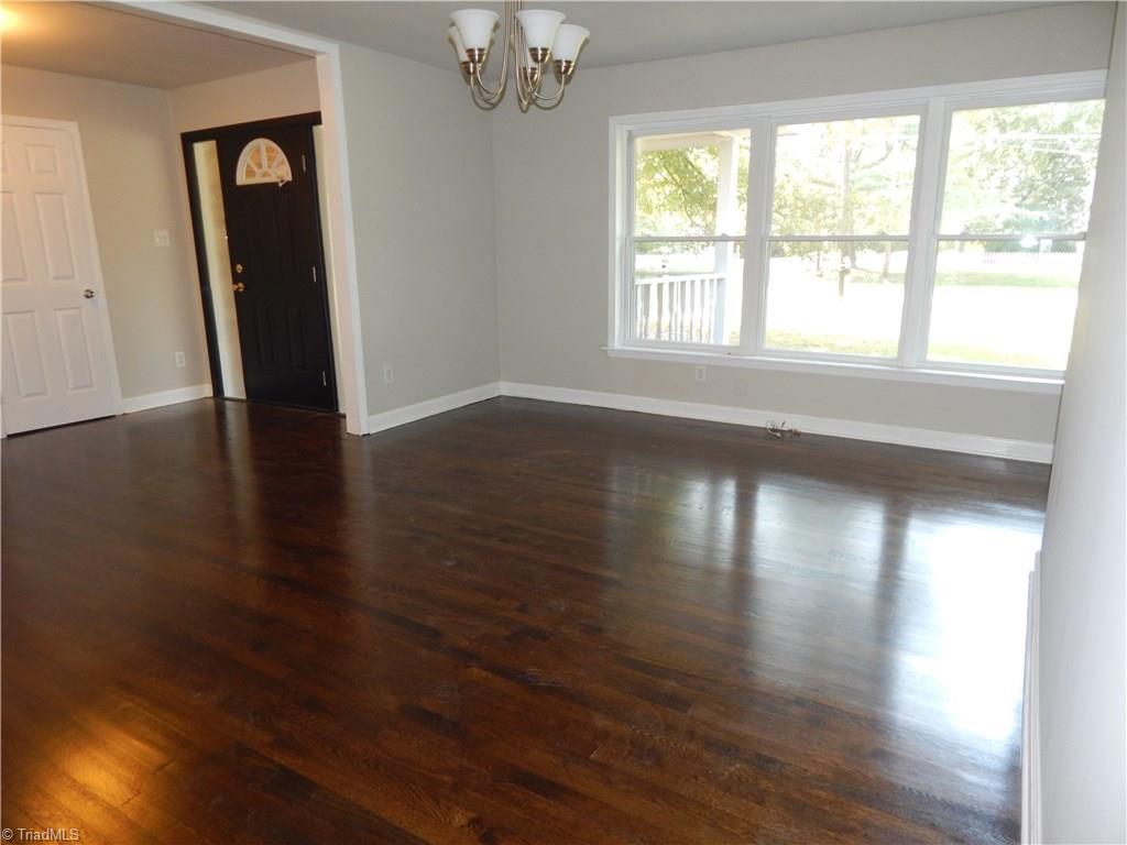 2605 Liberty Road Greensboro, NC 27406 - Photo 4 of 21 Gallery Image 4