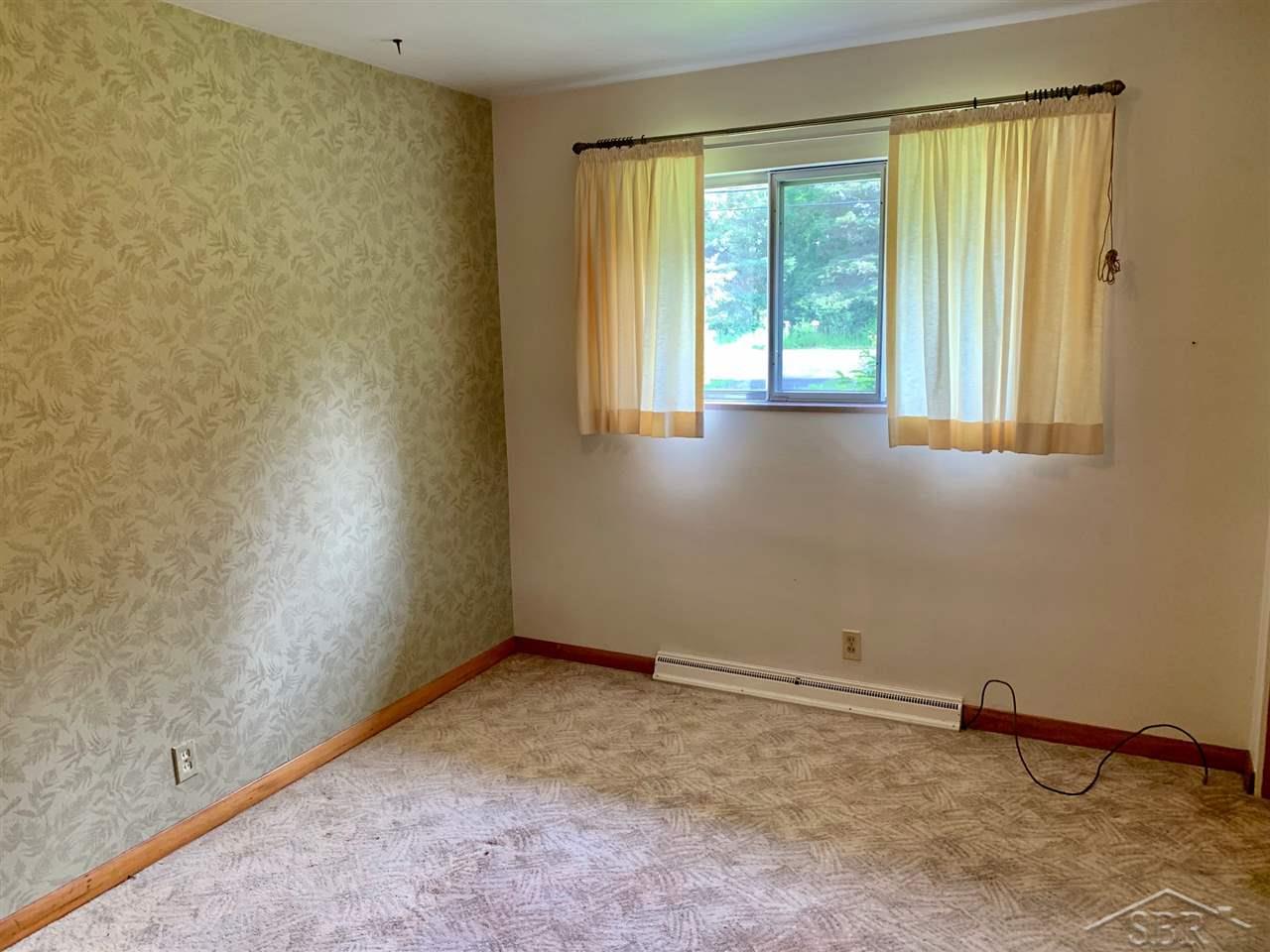 5145 South Washington Road Saginaw, MI 48601 - Photo 11 of 31 31397589-10.JPG